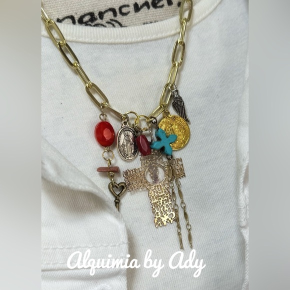 Alquimia Gold and Red Charm Necklace - Picture 1 of 2